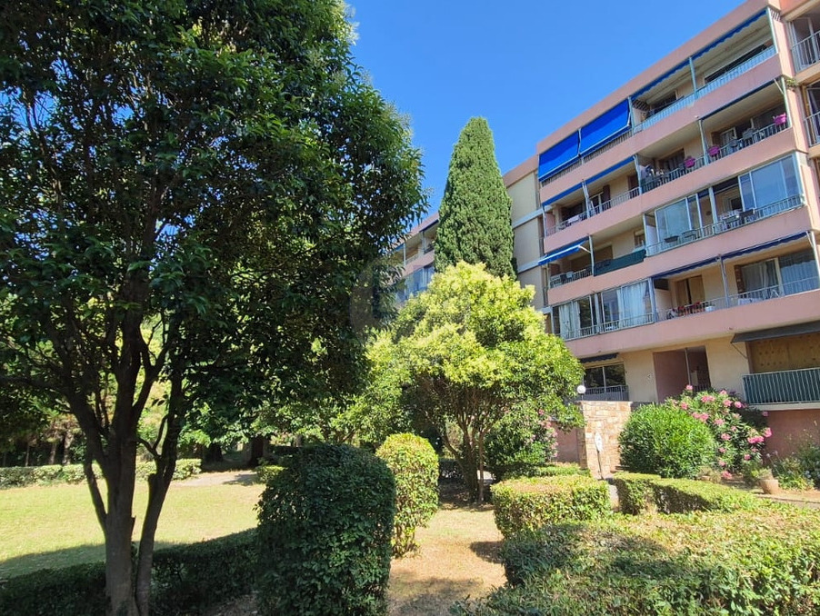 Vente Appartement Saint-Raphaël  157 500 €
