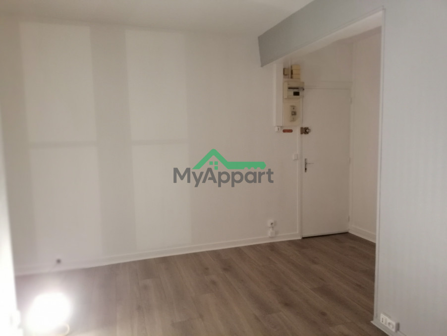 Location Appartement AUTHON LA PLAINE  500 €