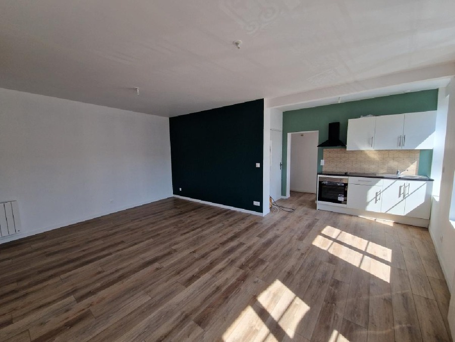 Location Appartement LA LOUPE  550 €