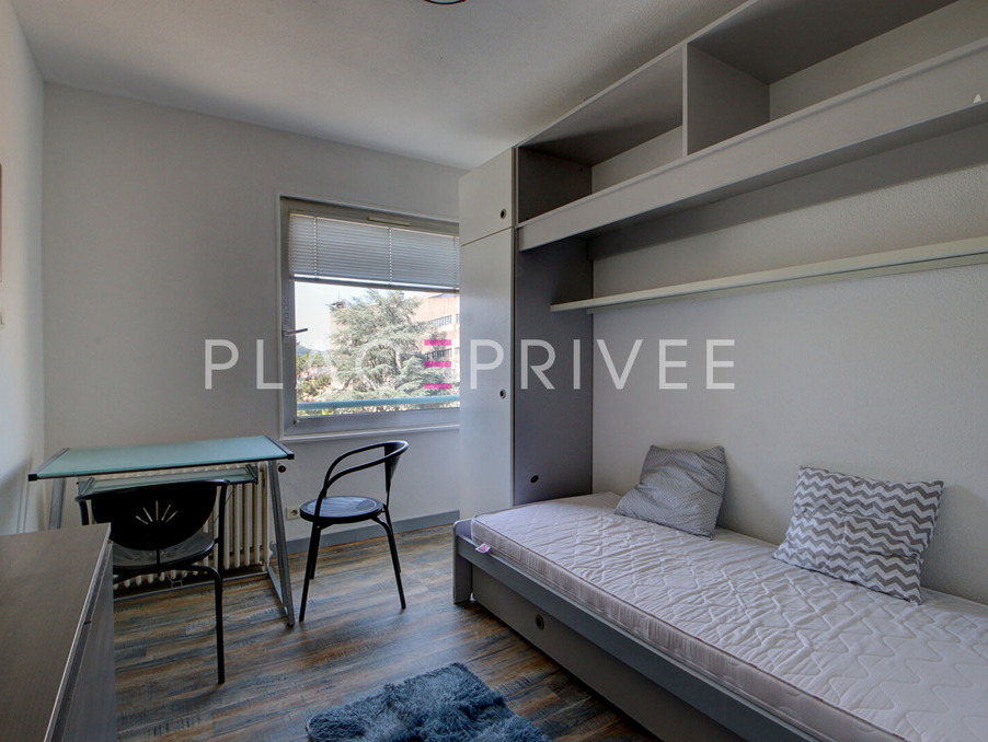Location Appartement Nancy  340 €