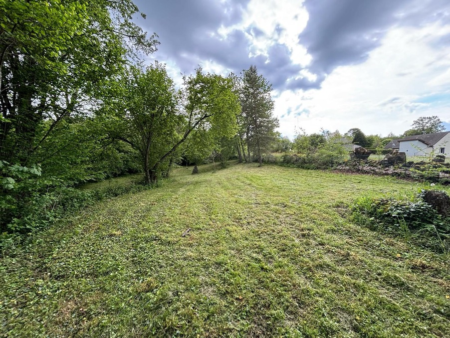 Vente Terrain Nébouzat 69 000 €