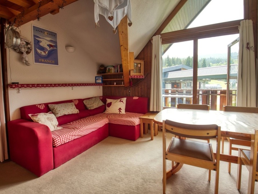 Vente Appartement MORILLON  170 000 €