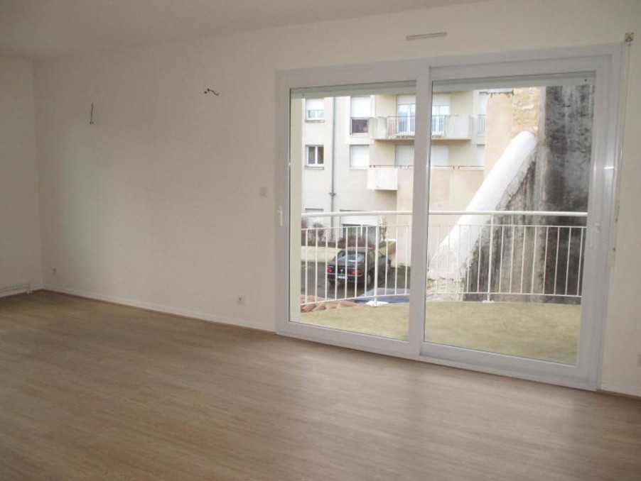 Location Appartement POITIERS  595 €
