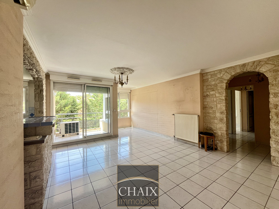 Vente Appartement Aubagne  235 000 €
