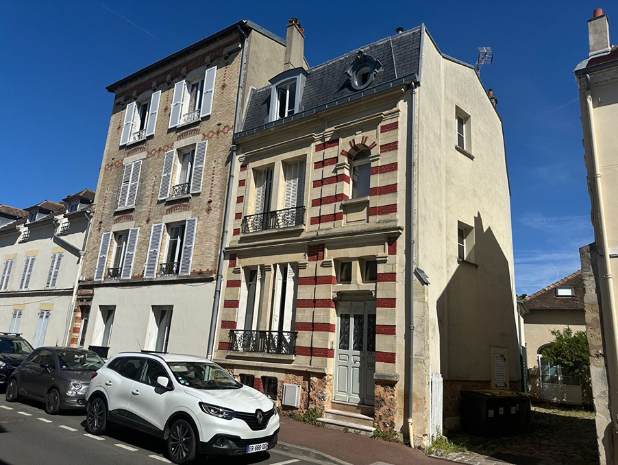 Location Maison Croissy sur seine 6 370 €