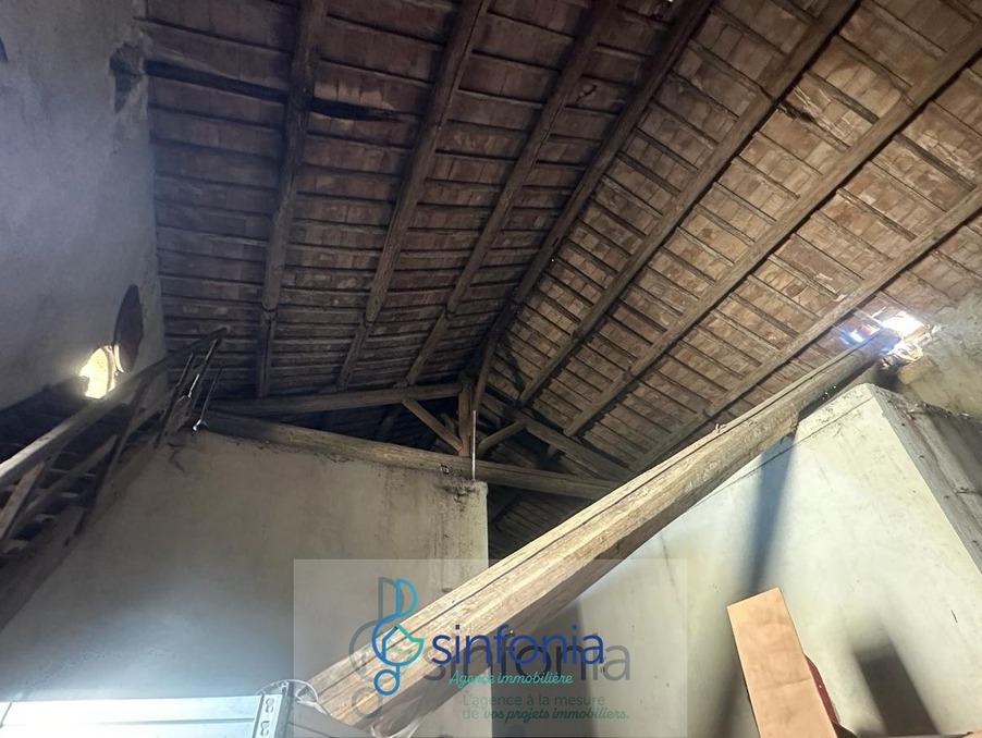 Vente Autre SANILHAC SAGRIES  215 000 €