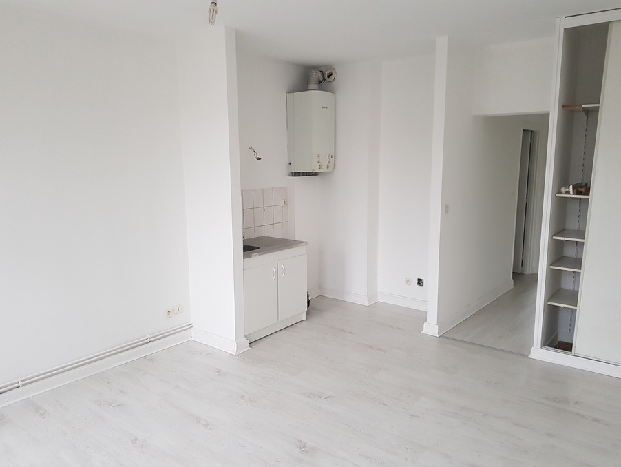 Location Appartement Saint-Avold  310 €