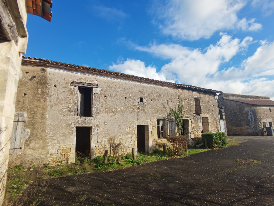 Vente Maison AGRIS 16 500 €