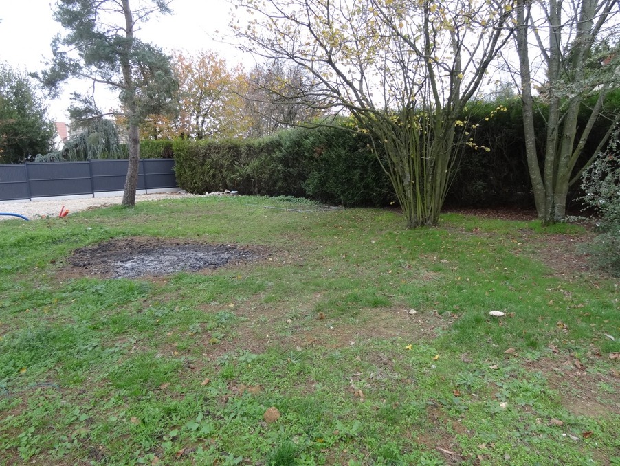 Vente Terrain PUSSAY 92 000 €