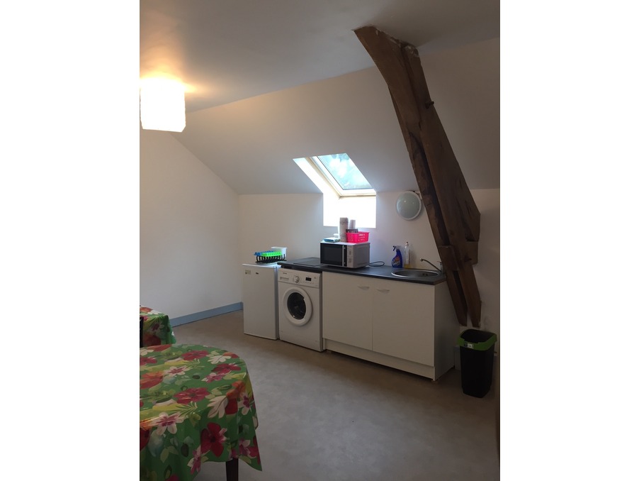 Location Appartement NEUVIC  400 €