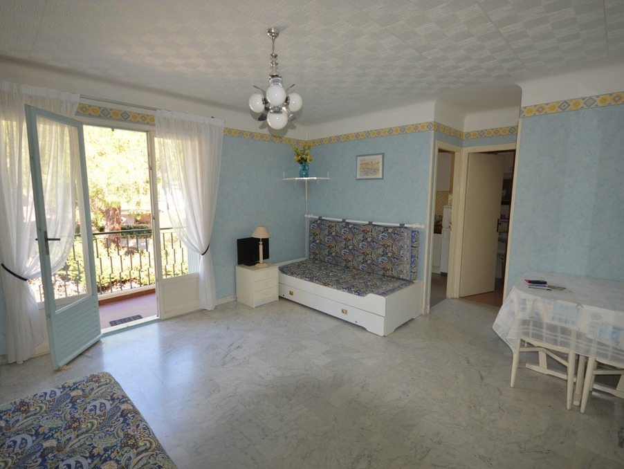 Vente Appartement Saint-Raphaël  105 000 €