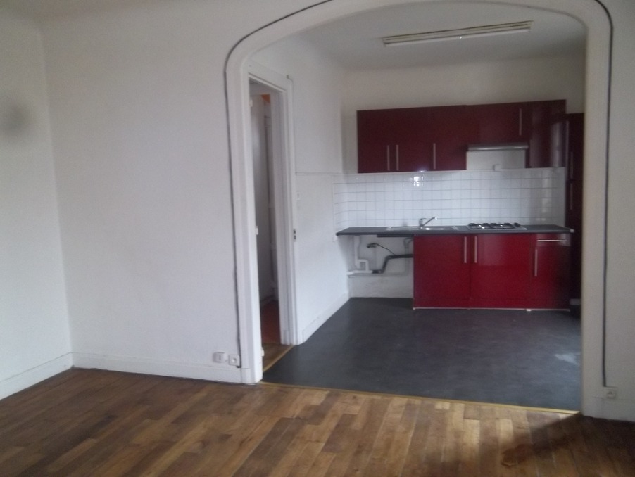 Location Appartement USSEL  420 €
